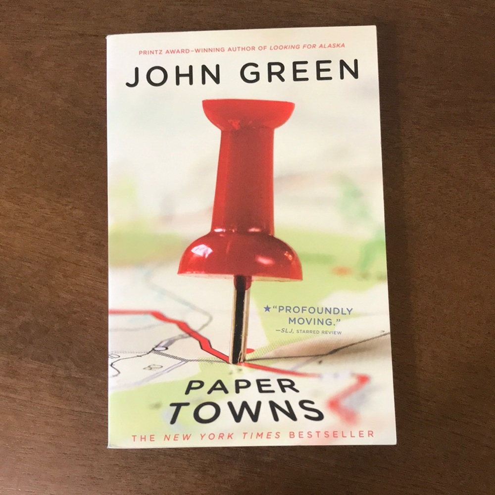 3/$20 📚 Paper Towns John Green Paperback
